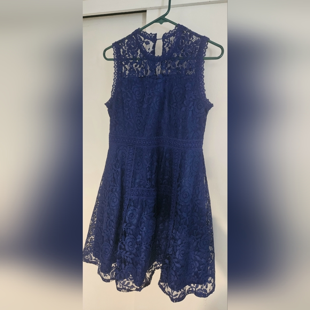 Girl's dress